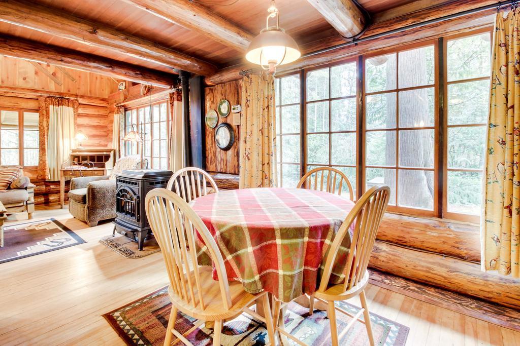 Zoe'S Log Cabin Welches Extérieur photo